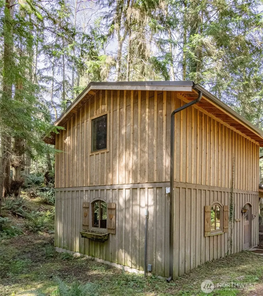 835 Christenson Road Greenbank WA 98253