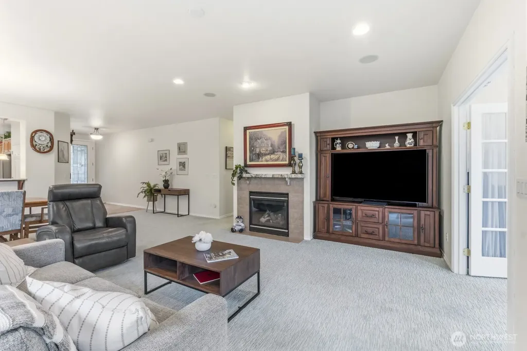 4345 Sinclair Loop NE Lacey WA 98516