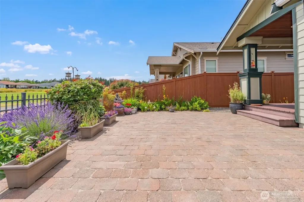 4345 Sinclair Loop NE Lacey WA 98516