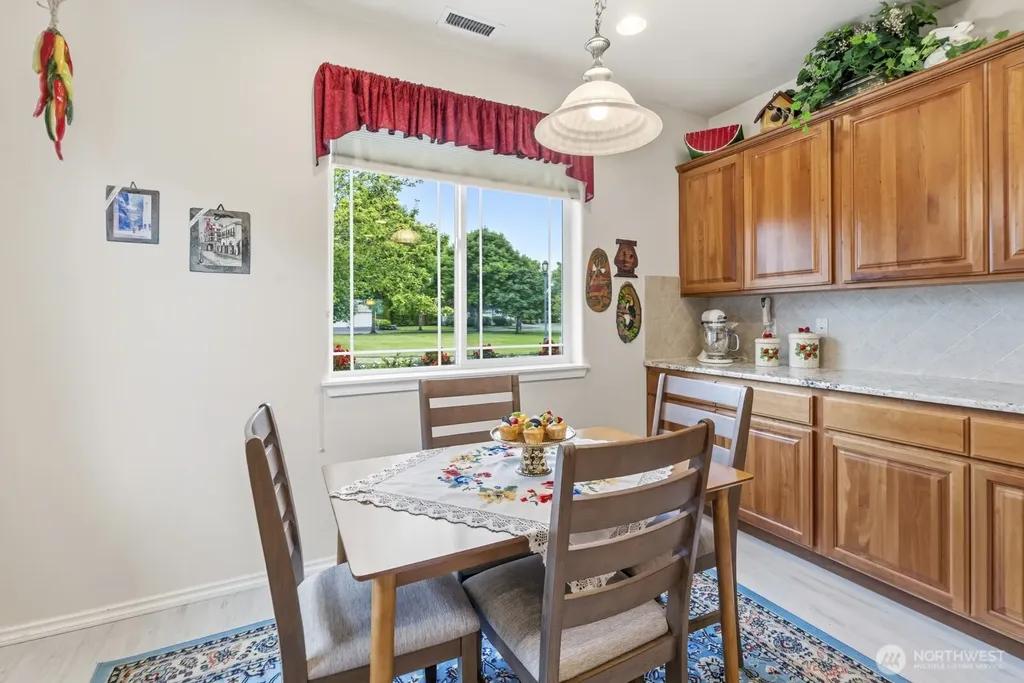 4345 Sinclair Loop NE Lacey WA 98516