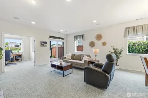 4345 Sinclair Loop NE Lacey WA 98516