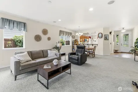4345 Sinclair Loop NE Lacey WA 98516