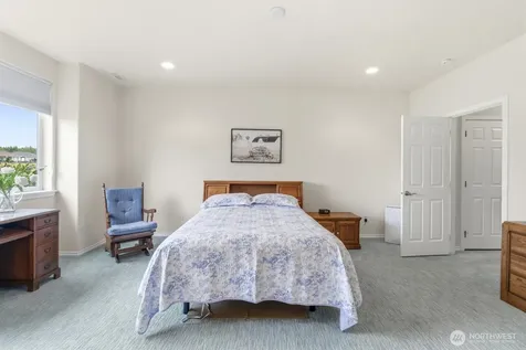 4345 Sinclair Loop NE Lacey WA 98516