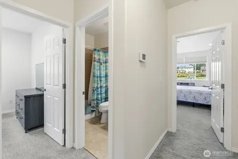 4345 Sinclair Loop NE Lacey WA 98516