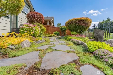 4345 Sinclair Loop NE Lacey WA 98516