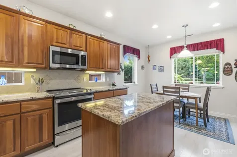 4345 Sinclair Loop NE Lacey WA 98516