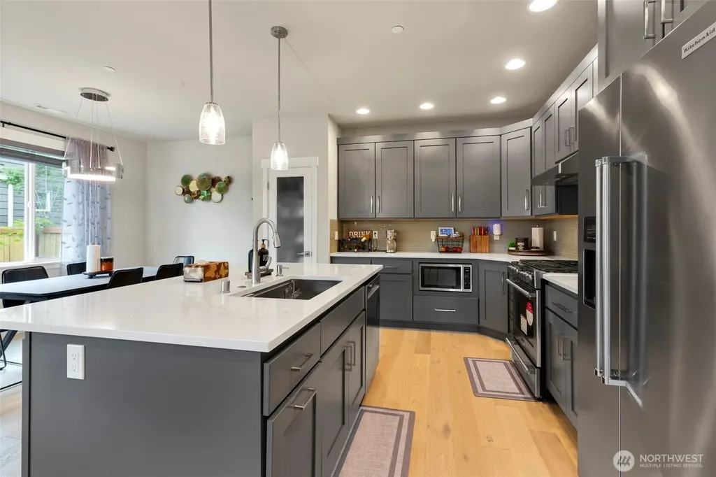 4304 141st Street SE Snohomish WA 98296