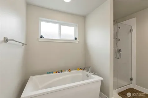 4304 141st Street SE Snohomish WA 98296