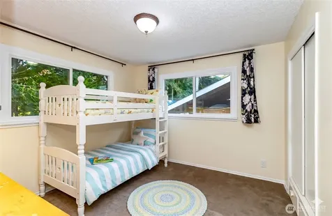 5232 300th Street NW Stanwood WA 98292