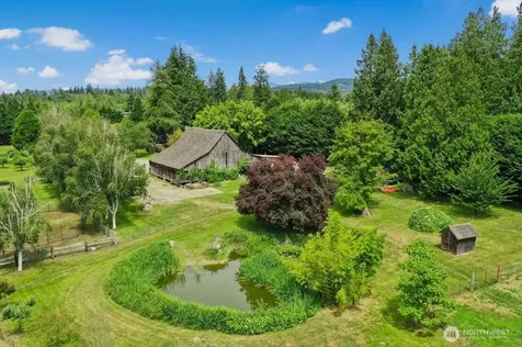 5232 300th Street NW Stanwood WA 98292
