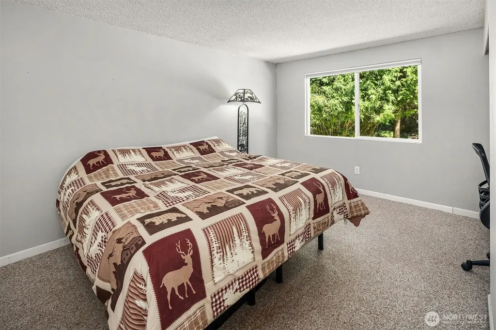16530 237th Avenue SE Issaquah WA 98027