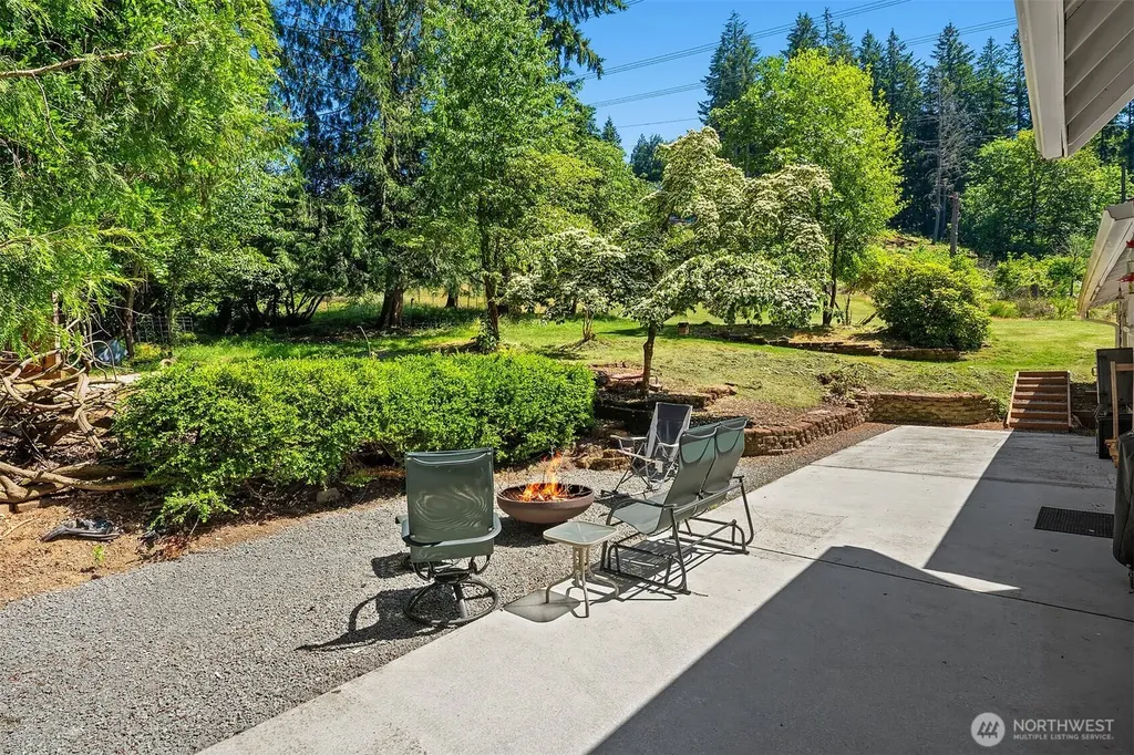 16530 237th Avenue SE Issaquah WA 98027