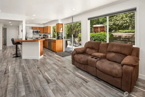 16530 237th Avenue SE Issaquah WA 98027