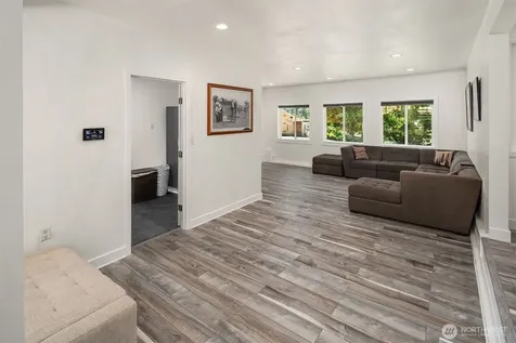 16530 237th Avenue SE Issaquah WA 98027