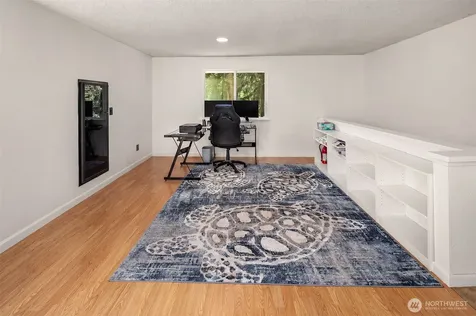16530 237th Avenue SE Issaquah WA 98027