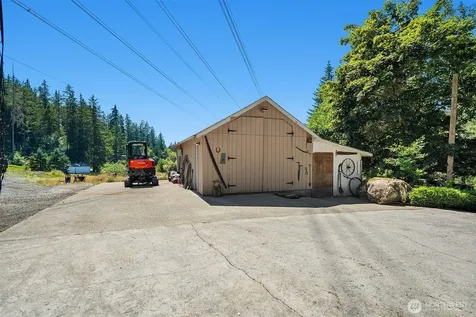 16530 237th Avenue SE Issaquah WA 98027
