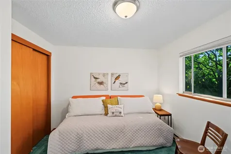 3032 Vera Cruz Malaga WA 98828