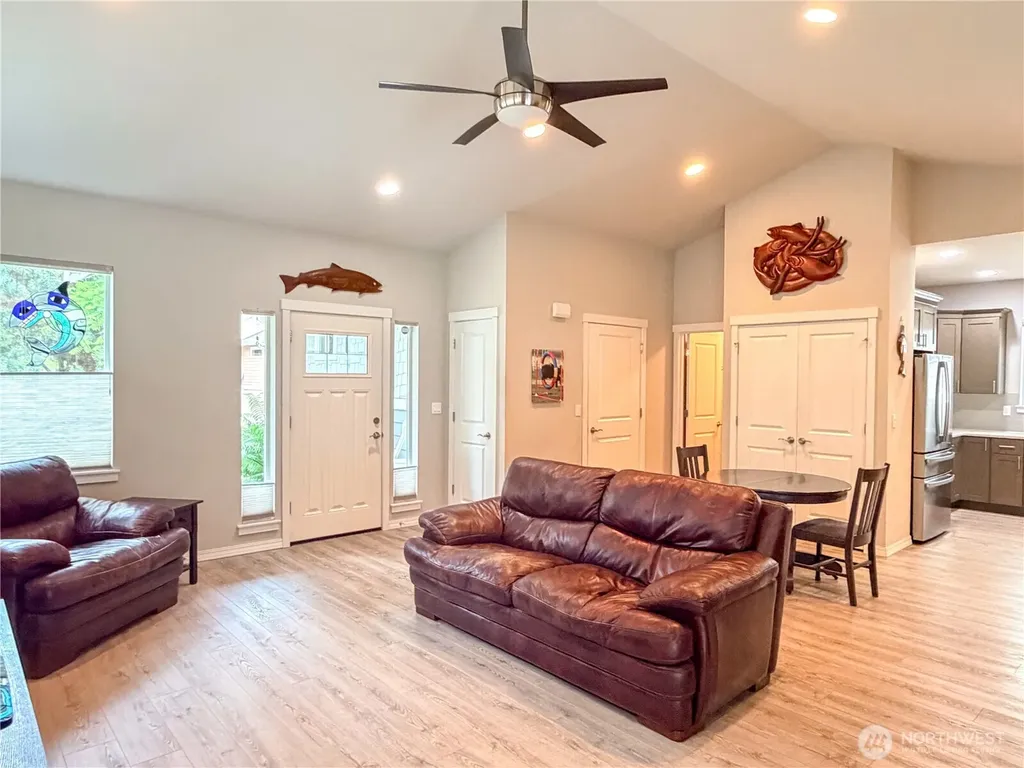 2252 Rosecrans Court Port Townsend WA 98368