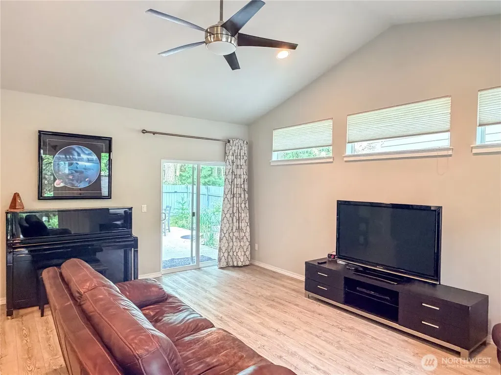 2252 Rosecrans Court Port Townsend WA 98368