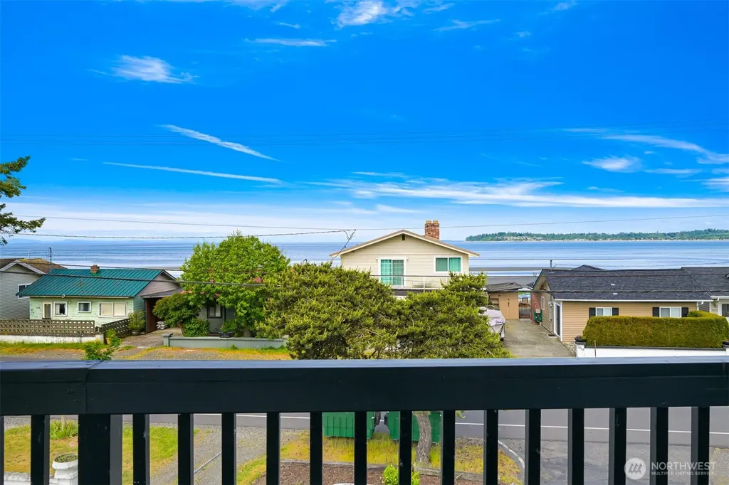 7530 Birch Bay Drive Blaine WA 98230