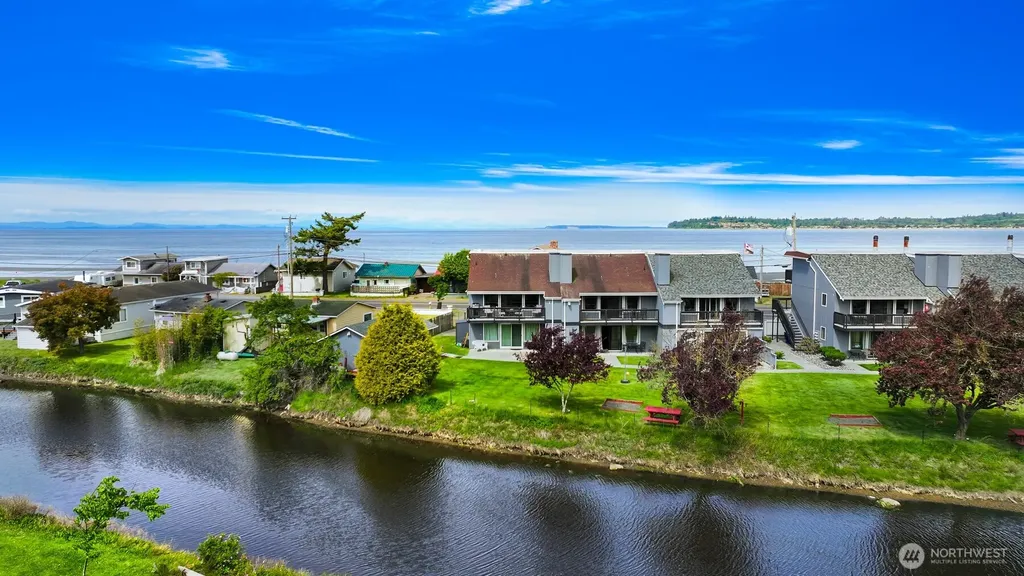 7530 Birch Bay Drive Blaine WA 98230