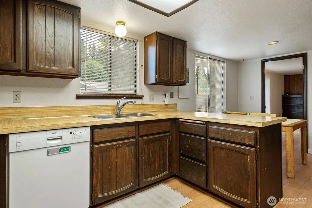 4702 24th Avenue SE Lacey WA 98503