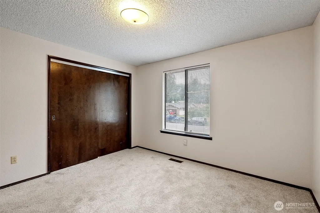 4702 24th Avenue SE Lacey WA 98503