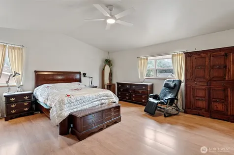 4702 24th Avenue SE Lacey WA 98503