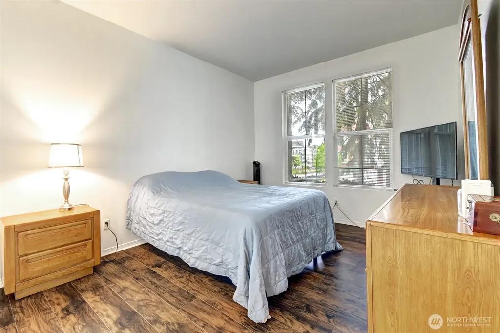 2174 Newport Way NW Issaquah WA 98027