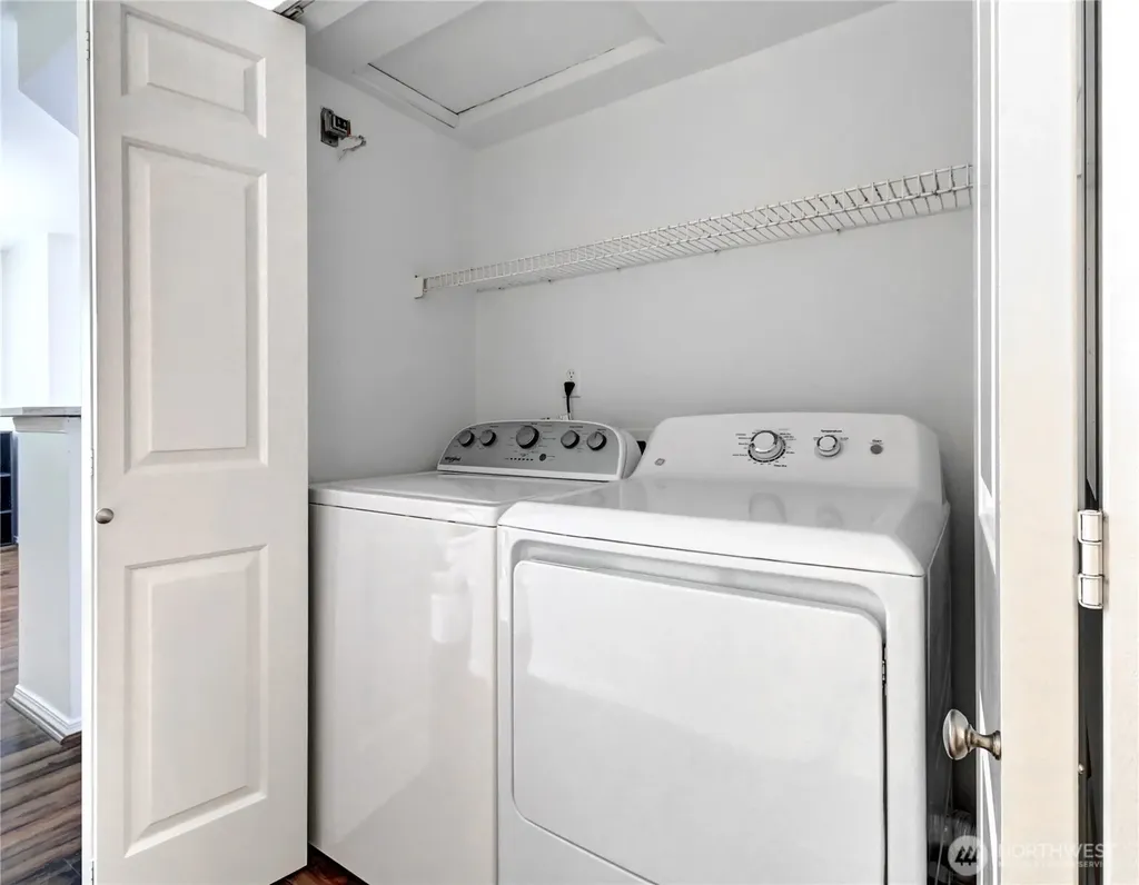 2174 Newport Way NW Issaquah WA 98027