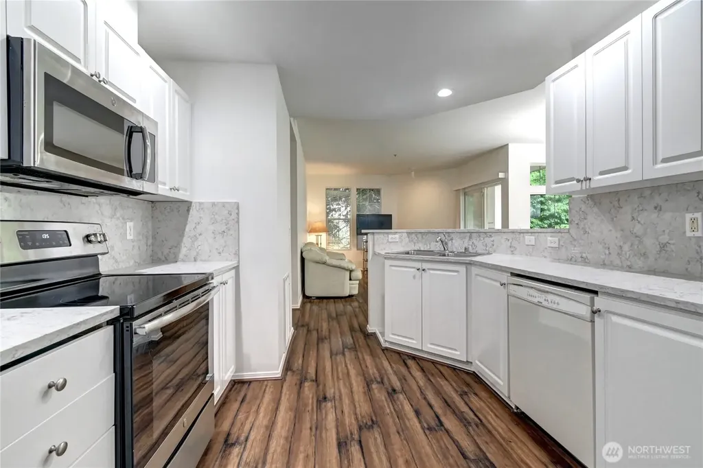 2174 Newport Way NW Issaquah WA 98027