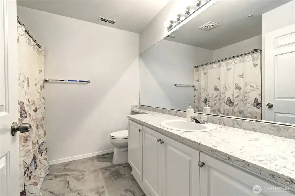 2174 Newport Way NW Issaquah WA 98027