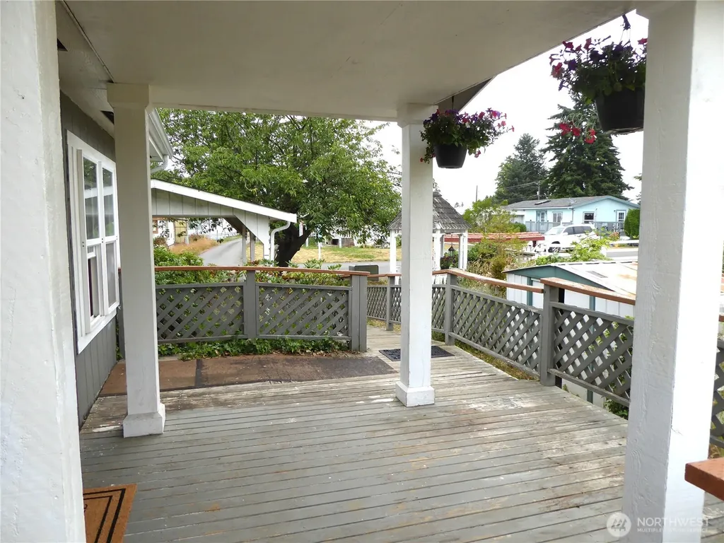 491 Mill Road Sequim WA 98382