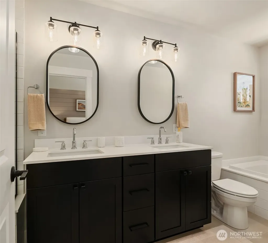 451 Parkside Walk Sammamish WA 98074