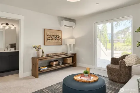 451 Parkside Walk Sammamish WA 98074