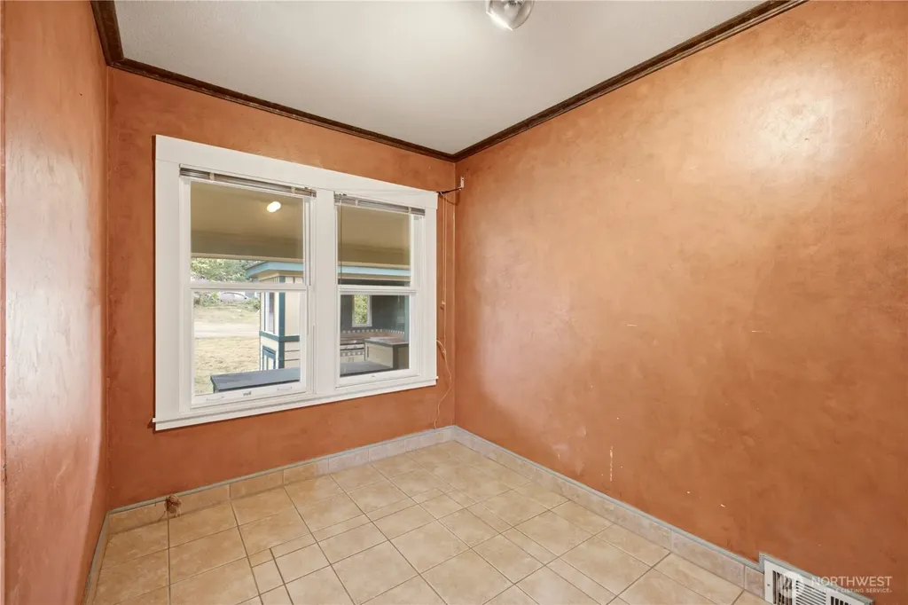 10115 15th Avenue S Seattle WA 98168