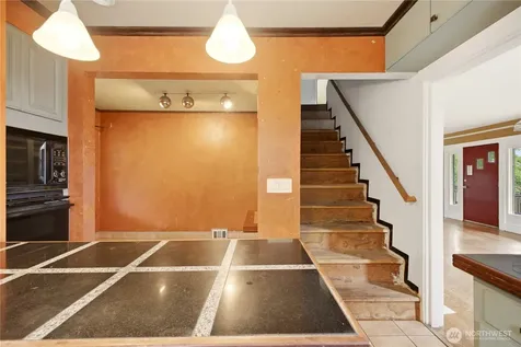 10115 15th Avenue S Seattle WA 98168
