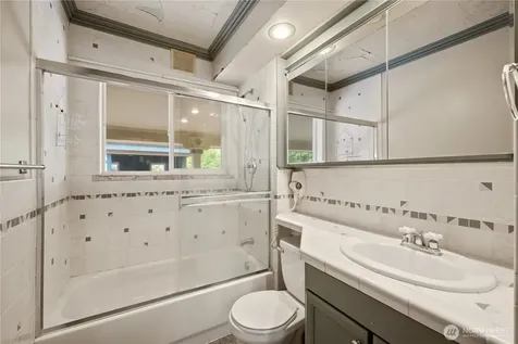 10115 15th Avenue S Seattle WA 98168