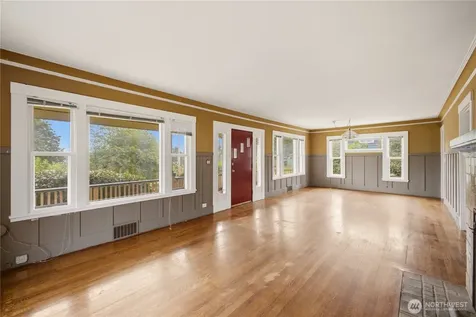 10115 15th Avenue S Seattle WA 98168