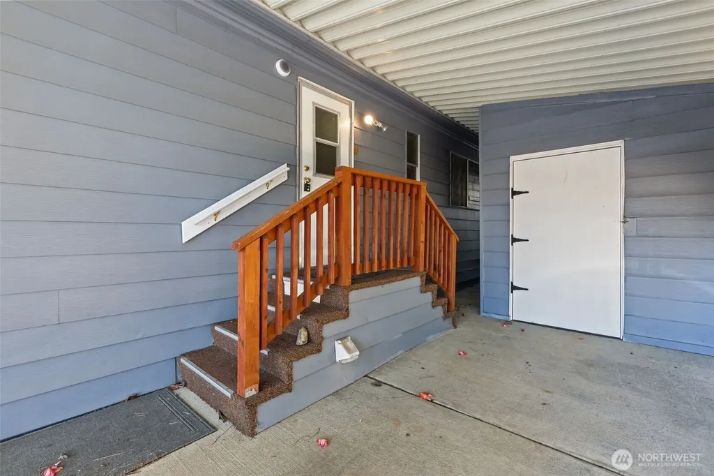 11436 SE 208th Street Kent WA 98031