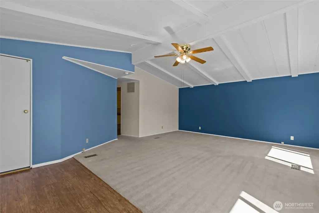 11436 SE 208th Street Kent WA 98031
