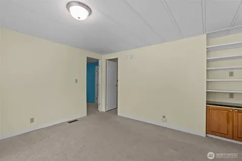 11436 SE 208th Street Kent WA 98031