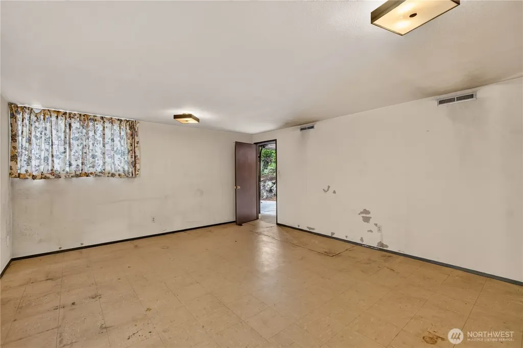 2715 22nd Avenue S Seattle WA 98144