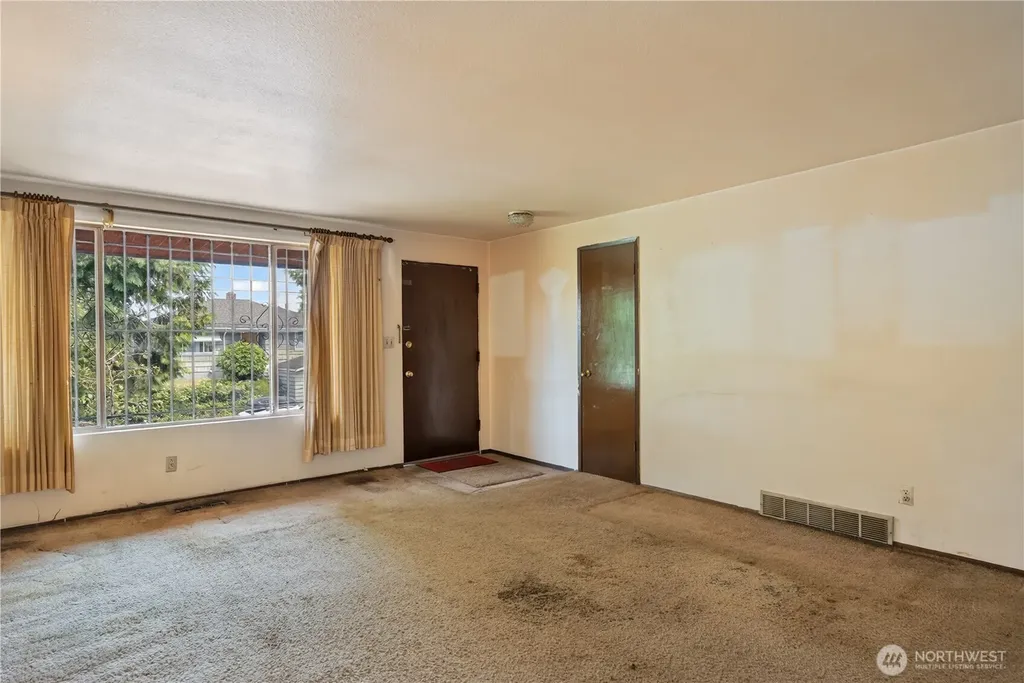 2715 22nd Avenue S Seattle WA 98144