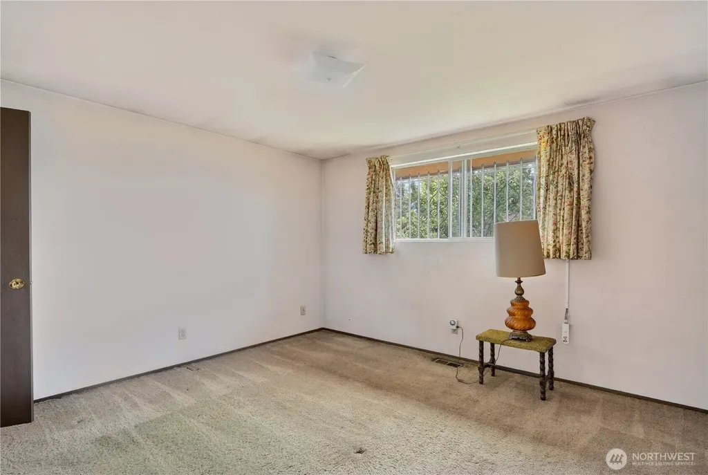 2715 22nd Avenue S Seattle WA 98144