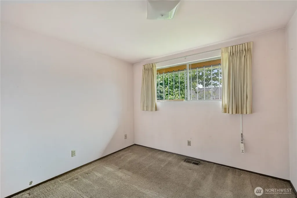 2715 22nd Avenue S Seattle WA 98144