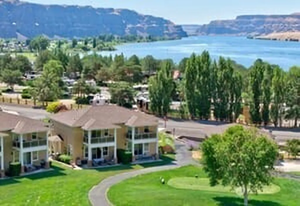 23041 NW Sunserra Loop Quincy WA 98848