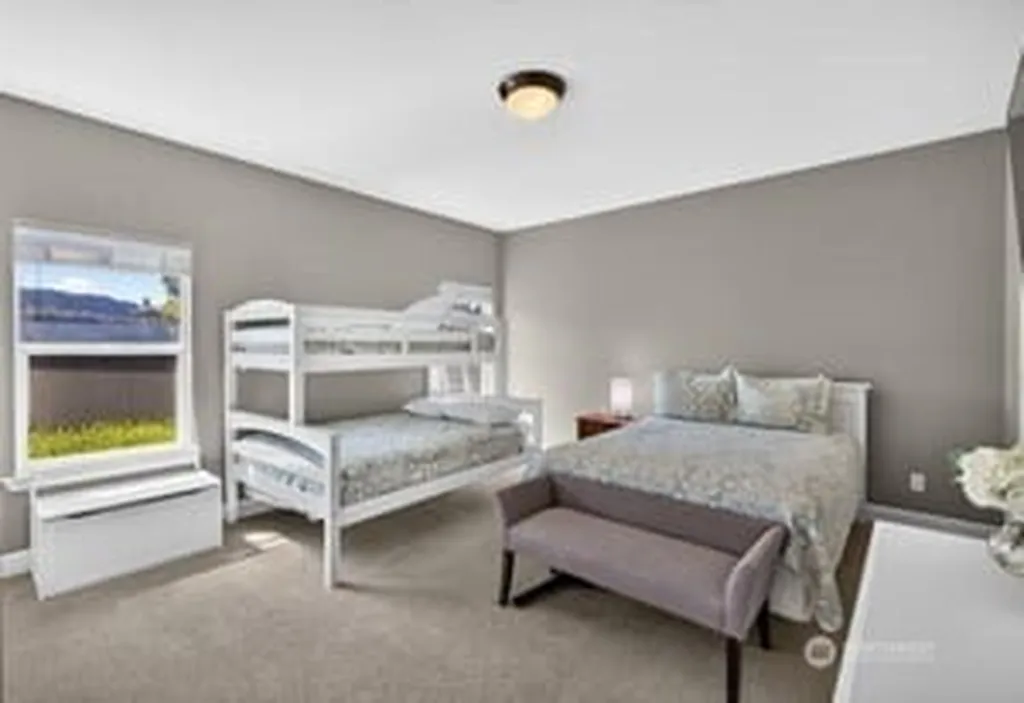 23041 NW Sunserra Loop Quincy WA 98848