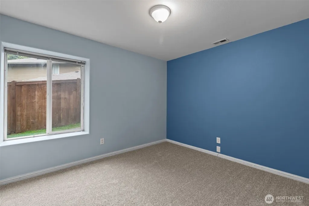 37811 21st Court S Federal Way WA 98003