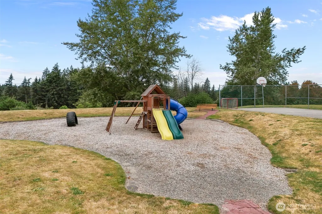 37811 21st Court S Federal Way WA 98003